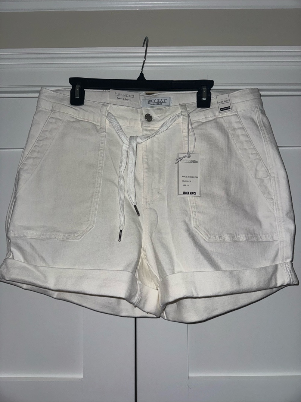 Judy Blue White Drawstring Cuffed Women's Shorts